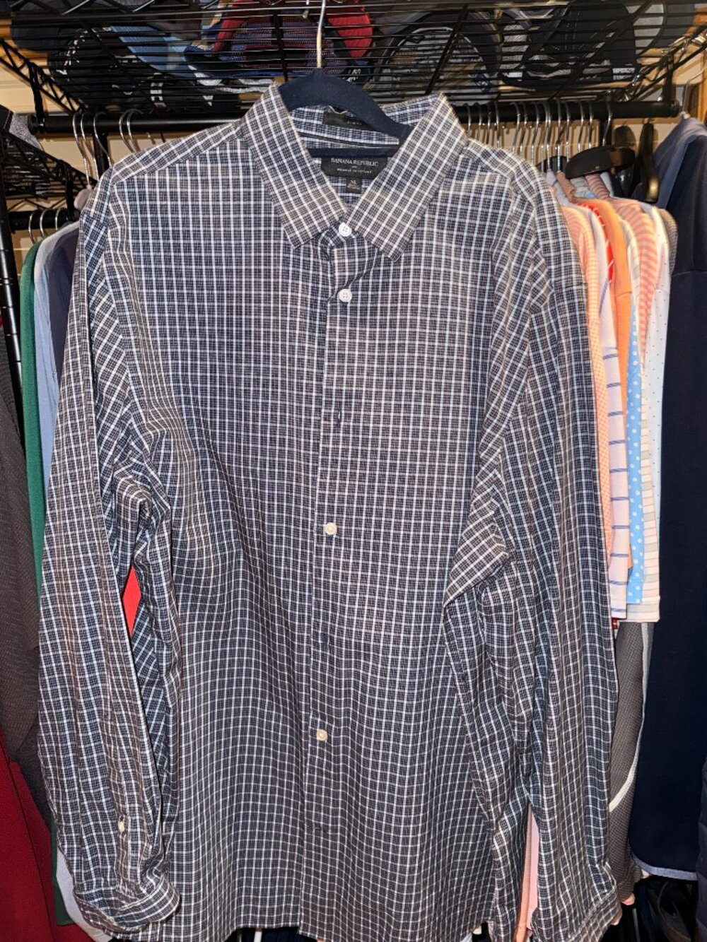Shap lookling Banana Republic Dress Shirt